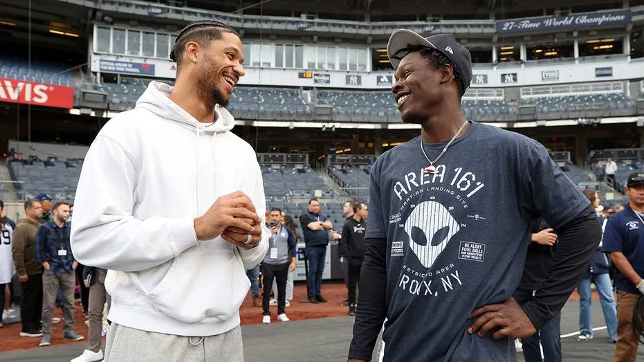 Jazz Chisholm Jr. Driven by Knicks' Championship Parade to Bring World Series Glory to Yankees