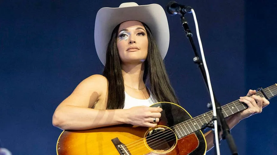 Kacey Musgraves' Immigrant Children's Aid Plea Sparks Fan Divide, Boycott Calls