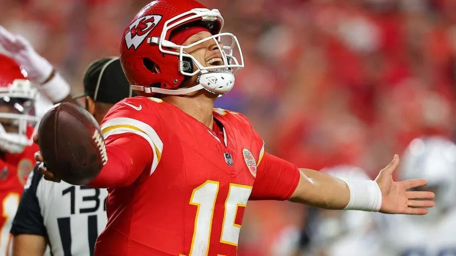 Kansas City Chiefs Secure Overtime Victory Against Indianapolis Colts with Butker's Decisive Kick