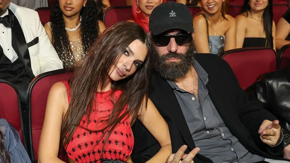 Emily Ratajkowski's VMAs Look Featured Discreet Nod to Partner Romain Gavras